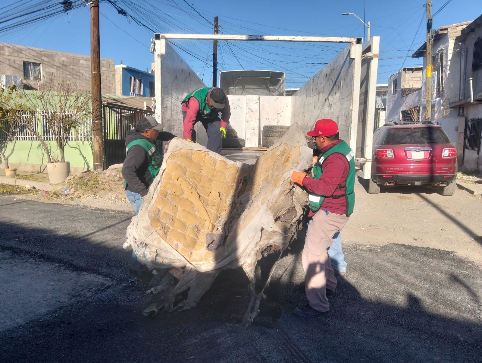 Jornada de destilichadero transforma calles de Independencia II