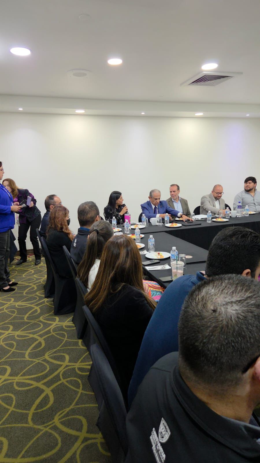 ¡Frente común contra el fentanilo! Salud Municipal refuerza estrategias para prevenir crisis en la frontera