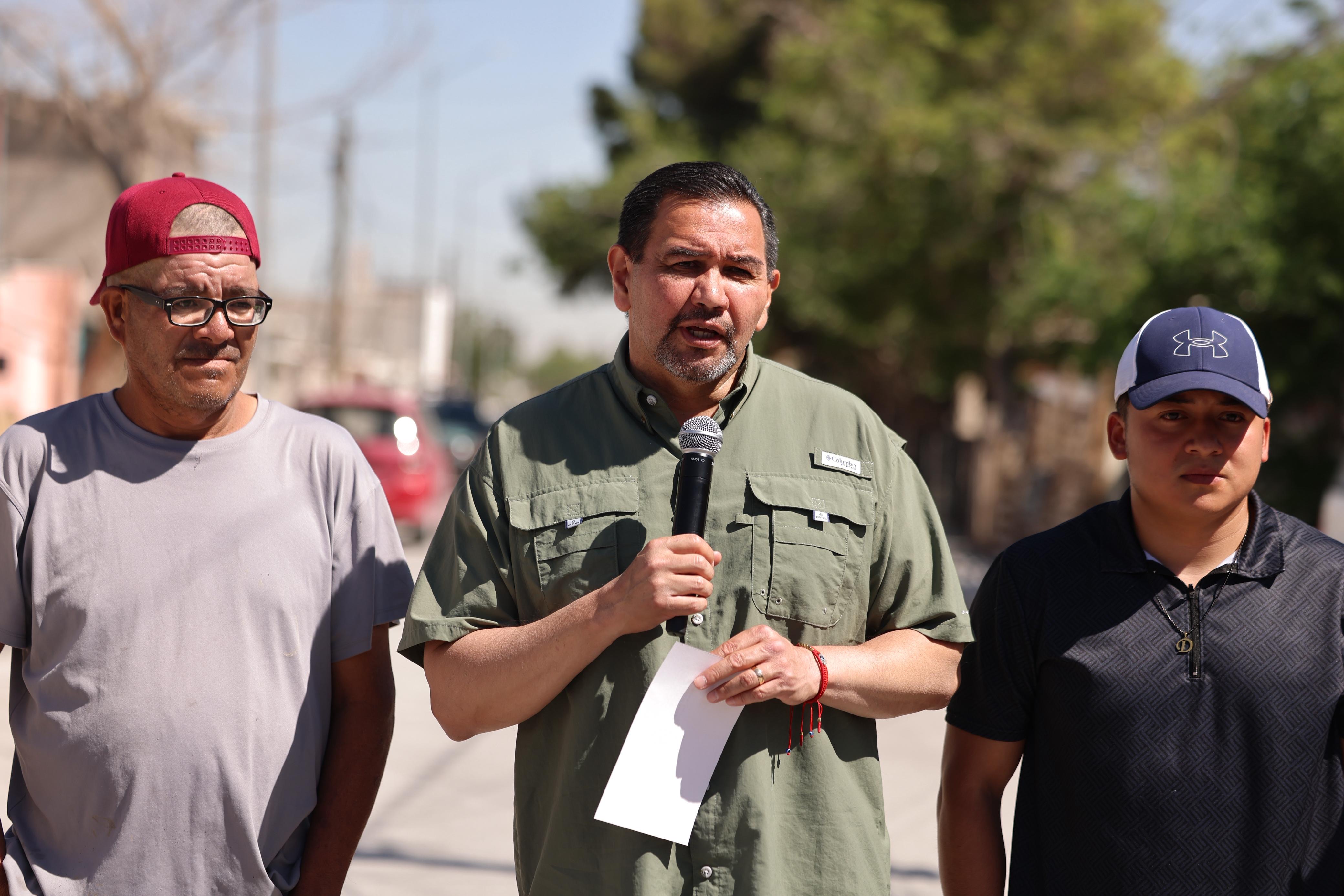 ¡De tierra a concreto! Inauguran millonaria pavimentación en la calle Irving Flores gracias al Presupuesto Participativo